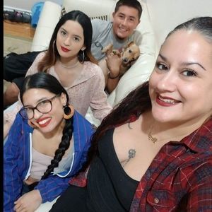 Meet your Posher, Cecilia